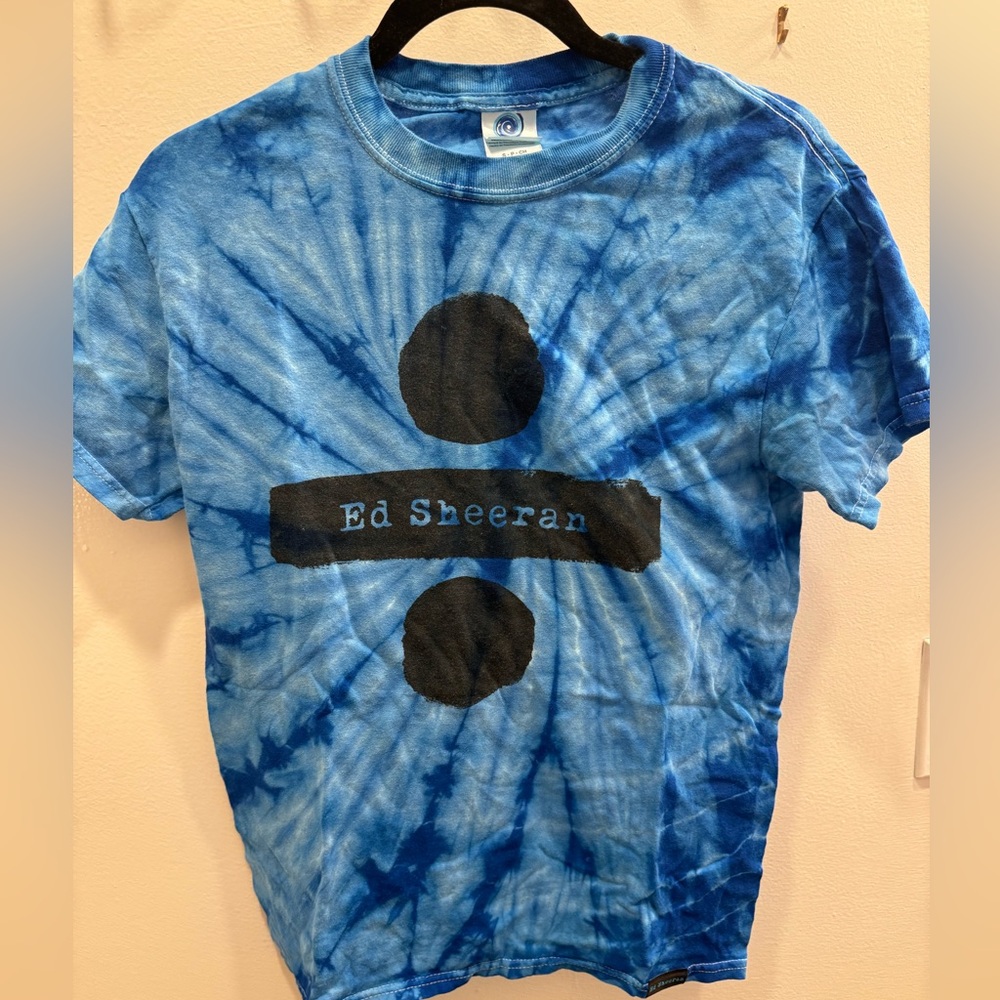 Ed Sheeran divide tour tee